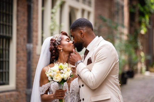 intieme kus tijdnes fotoshoot