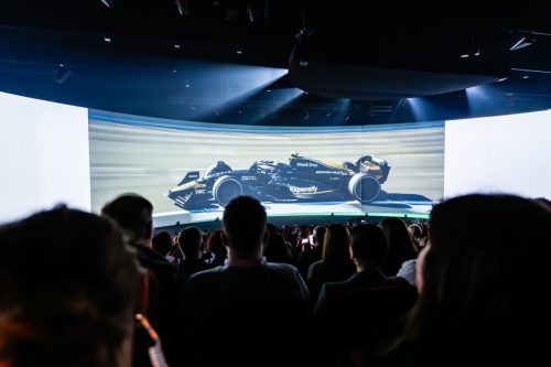 Zakelijk evenement vastgelegd voor promotie en social media gebruik